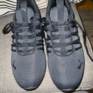 Mens puma shoes